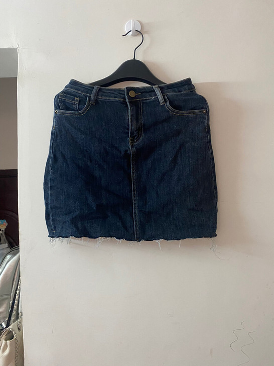 牛仔短裤里面有里布