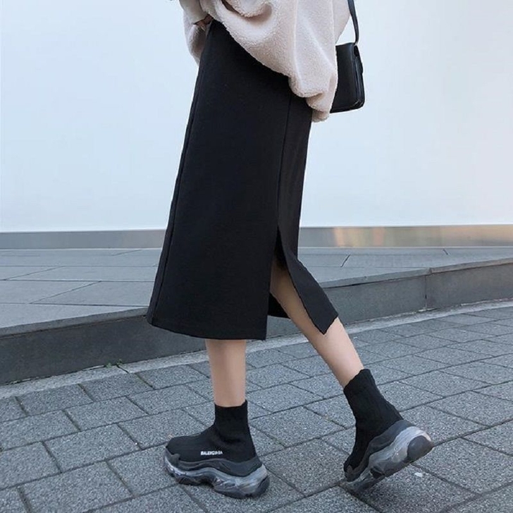 黑色后开叉裙子女学生韩版半身裙中长款高腰显...
