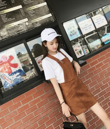 Lady Alice赵静 百搭显瘦背带裙