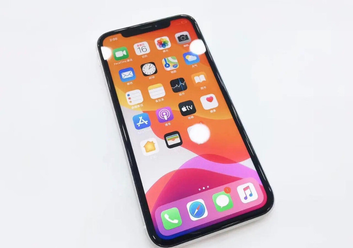 iPhonexr白色，美版