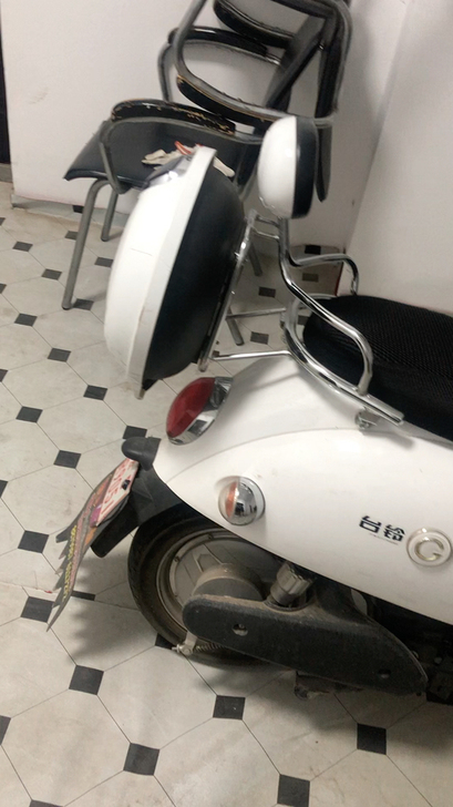 20年买的台铃电瓶车 一直闲置跑了3000...