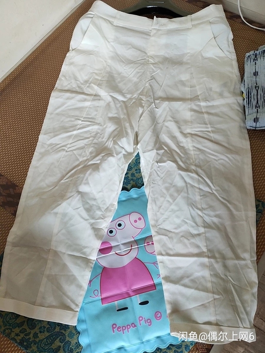 全新专柜真丝 西裤 八分裤 休闲裤 ，专柜...