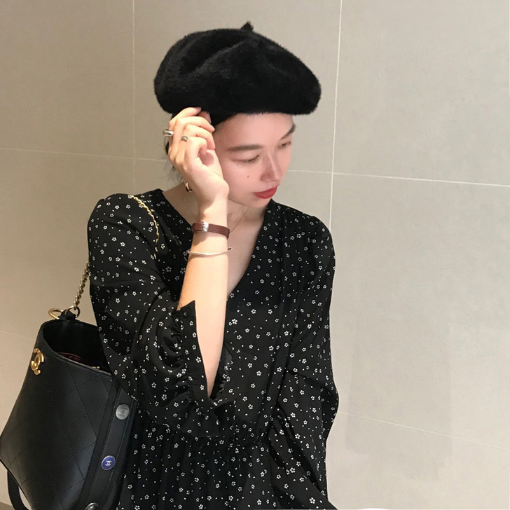 2019秋冬新款韩版百搭宽松学生碎花裙打底...