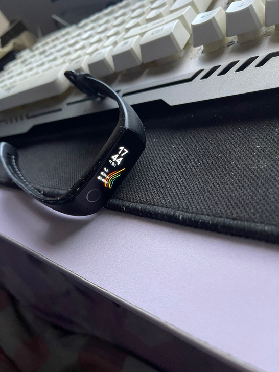 荣耀手环5 NFC版 智能运动 幻彩屏触控...