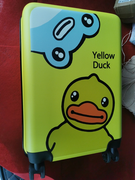 小黄鸭行李箱20寸，一口价60元