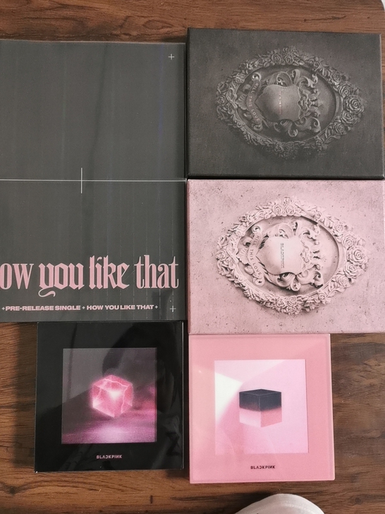 blackpink裸专 都无cd！！！！