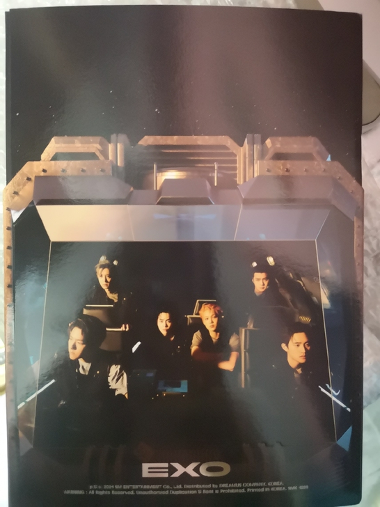 急出！EXO七辑专90！（包小卡不包海报需...