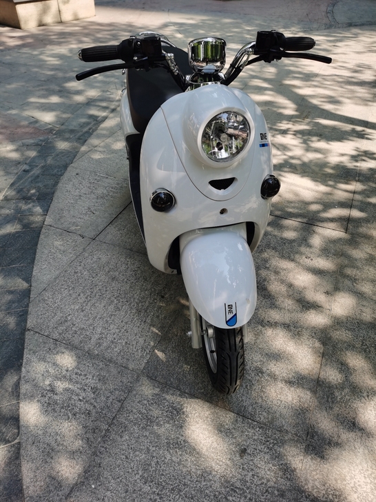 出五羊二手电动车，龟车，带南宁小绿牌，证件...