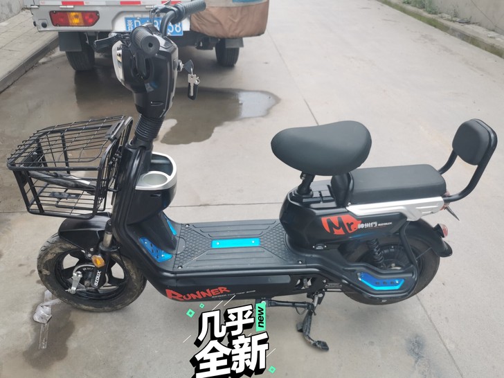 9成新电动车出售，里面安装48.20电池，...