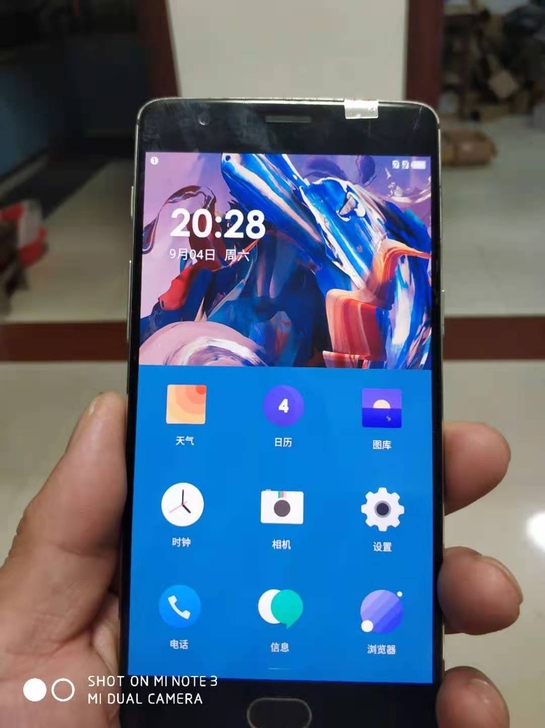 二手手机：一加3，原装无拆修，高配6+64...