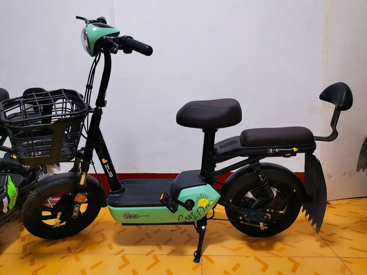 毕业转让，低价出 毕业转让！帮学生代卖，品...