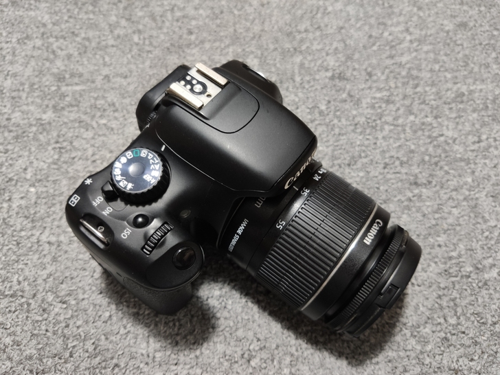 佳能550D单反套机，配佳能18-55IS...