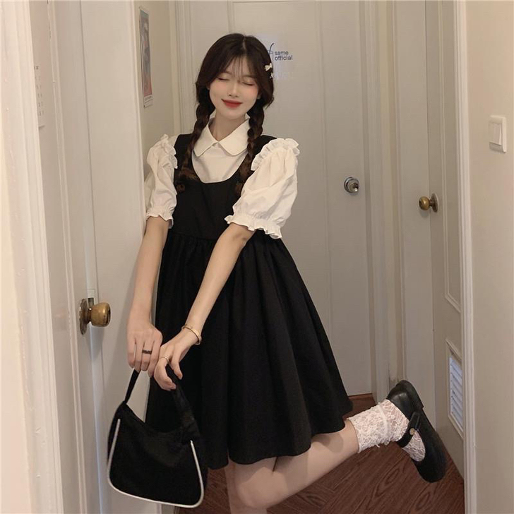 p1背带裙M和p2内搭 就试了一下不太适合我