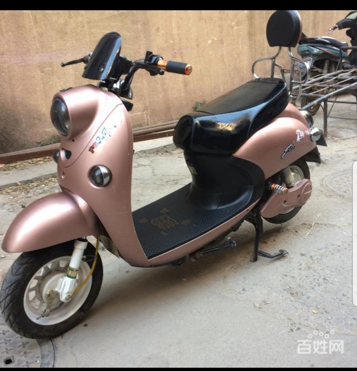 收收收电动车一辆，价格1000以内，什么颜...
