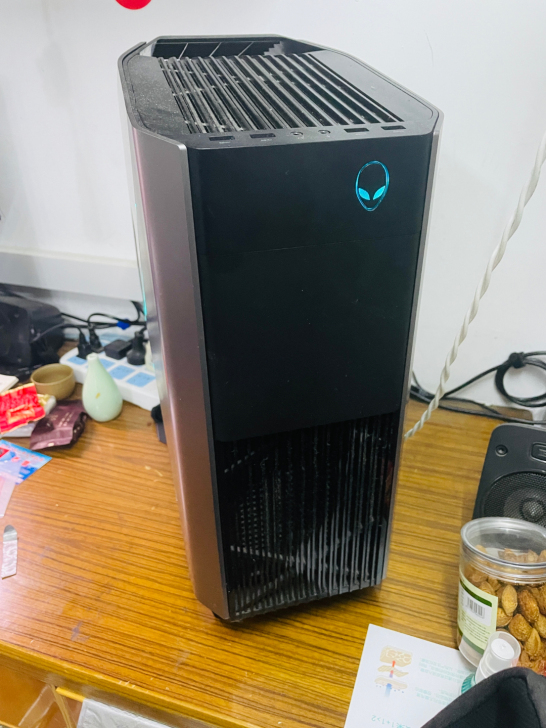 外星人aurora r5 准系统 含机箱主...