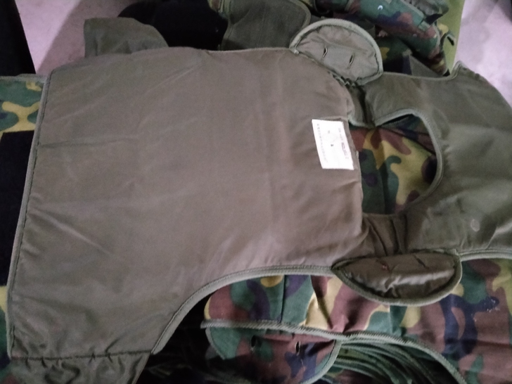 运动护具，护肘，护膝，护身护具
