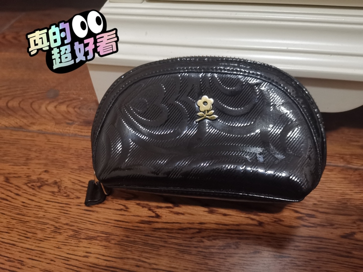 梦特娇手包钱包,正品,真皮,原价500多,...