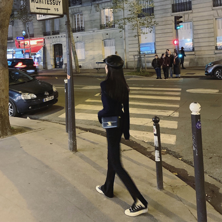 黑色修身加厚针织阔腿裤女春季高腰垂感显瘦微...