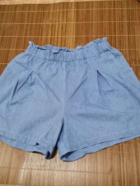 梦瑶岚牛仔短裤