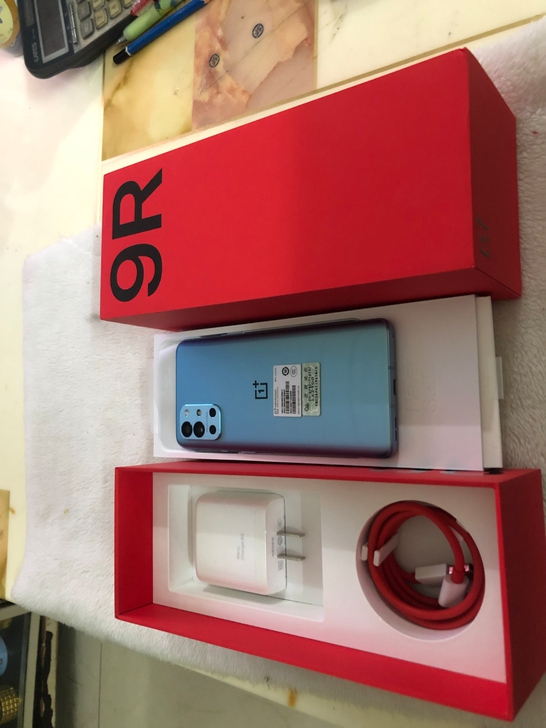 低价出售一加9r 12+256G 蓝屿  ...