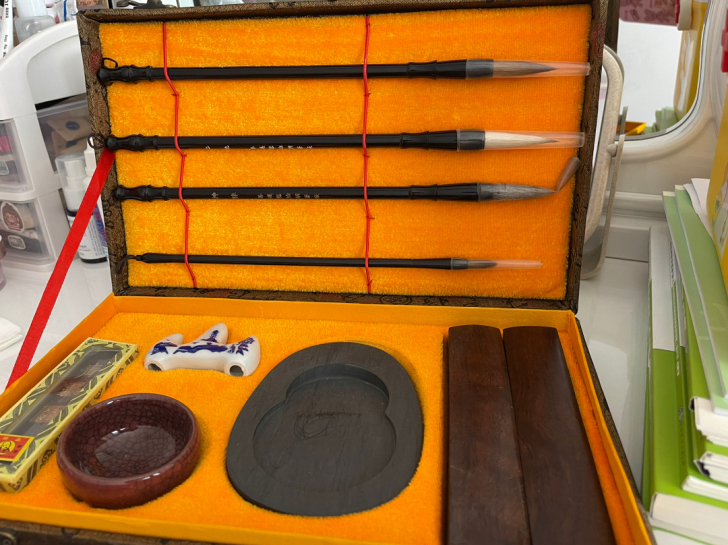 善琏湖毛笔套装,送毛毡和纸