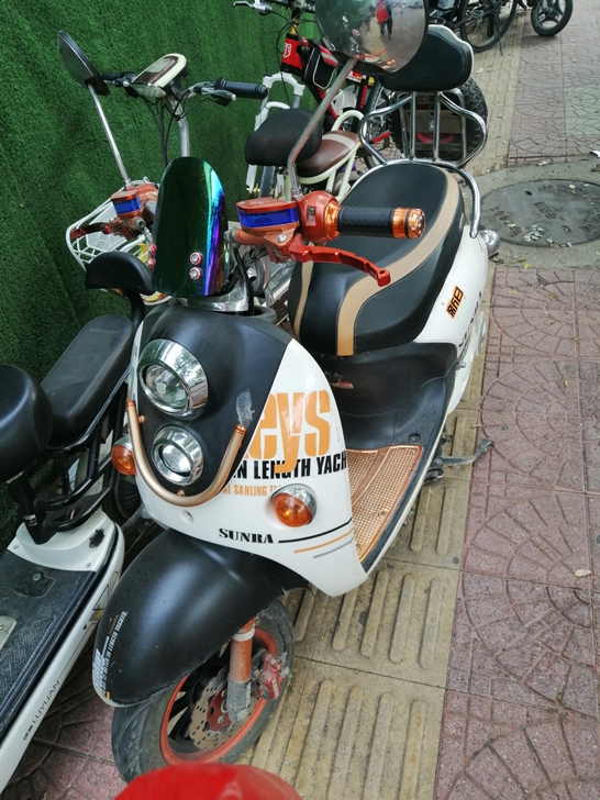 二手新日小龟，前后碟刹，能跑45十公里，只...