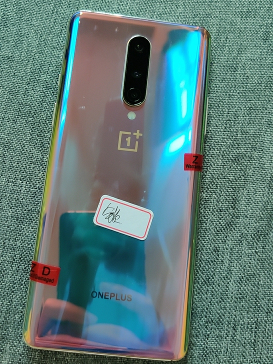 一加8  5g  8+128手机功能正常，...