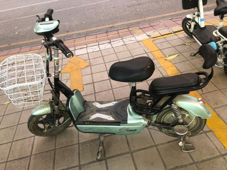 小刀二手精品500