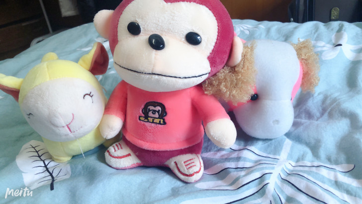 可爱的小玩偶，可以当摆件的公仔