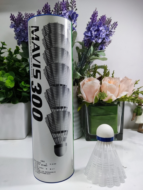 全新正品 尤尼克斯 M300 尼龙球 羽毛球