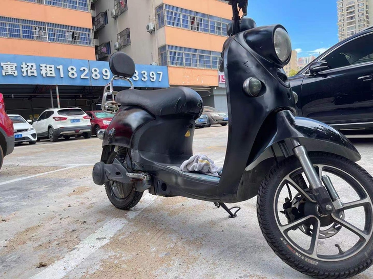 台铃电动自行车