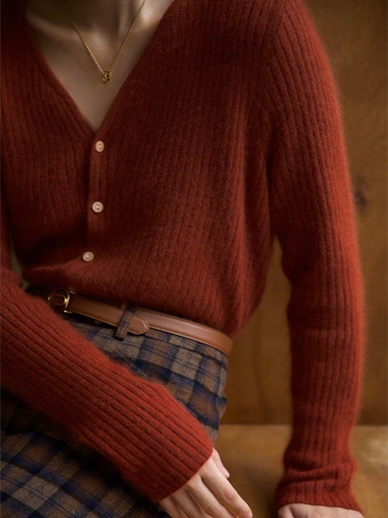 2021春装新款V领复古毛衣红色针织打底衫...