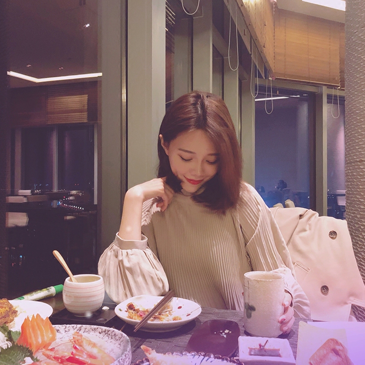 GG韩版灯笼袖雪纺衫女2018春装新款小立...