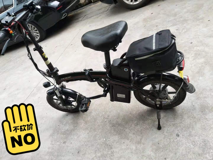 刚买一个月，全新折叠代驾电瓶车，48V和2...