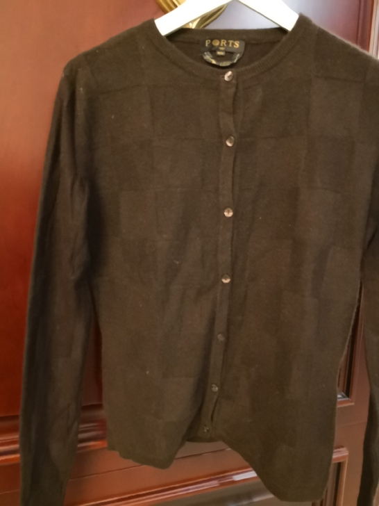 宝姿咖啡色羊绒衫 165/88专柜购入 不...