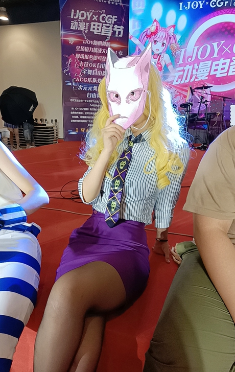 jojo的奇妙冒险cos大全套吉良吉影性转