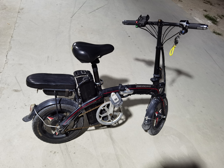 折叠电动车，代驾车，正步折叠电动车，48-...