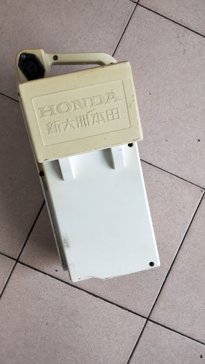 电池盒,新大洲本田电动车电池盒。无破损。售...