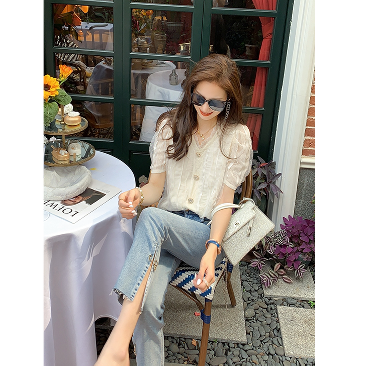 鱼兔子白色蕾丝衬衫女复古泡泡袖蕾丝衫v领高...