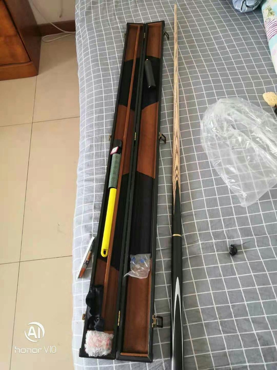 店倒闭现存有几十支加重SLP黑锋3/4台球...