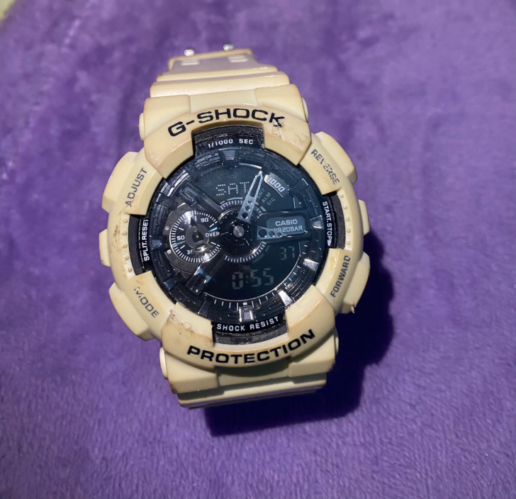 CASIO G-SHOCK 运动手表 白色...