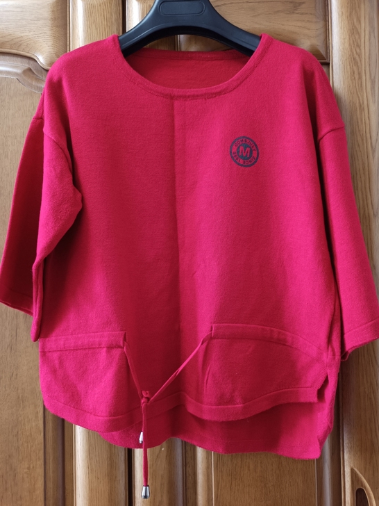 欧帛针织衫。全新。秋款。落肩，胸围102衣...