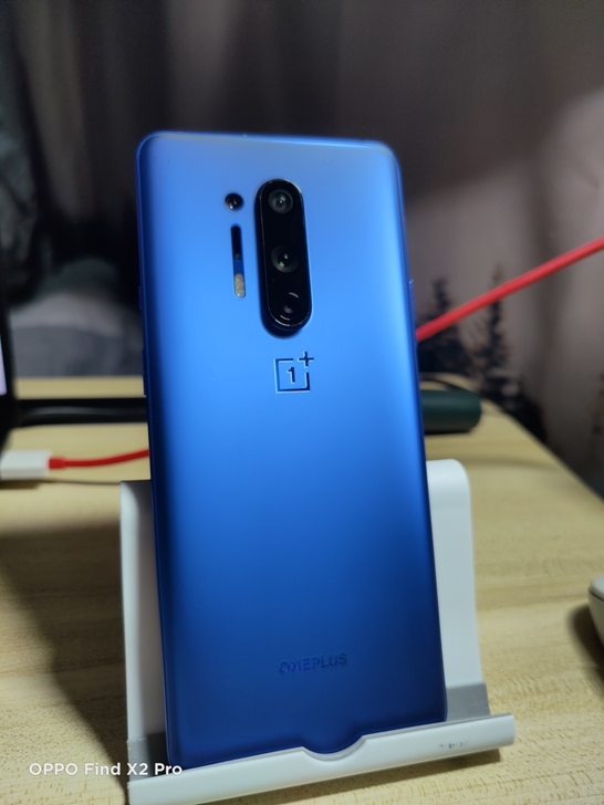 一加8pro,顶配蓝调12+256,带充电...