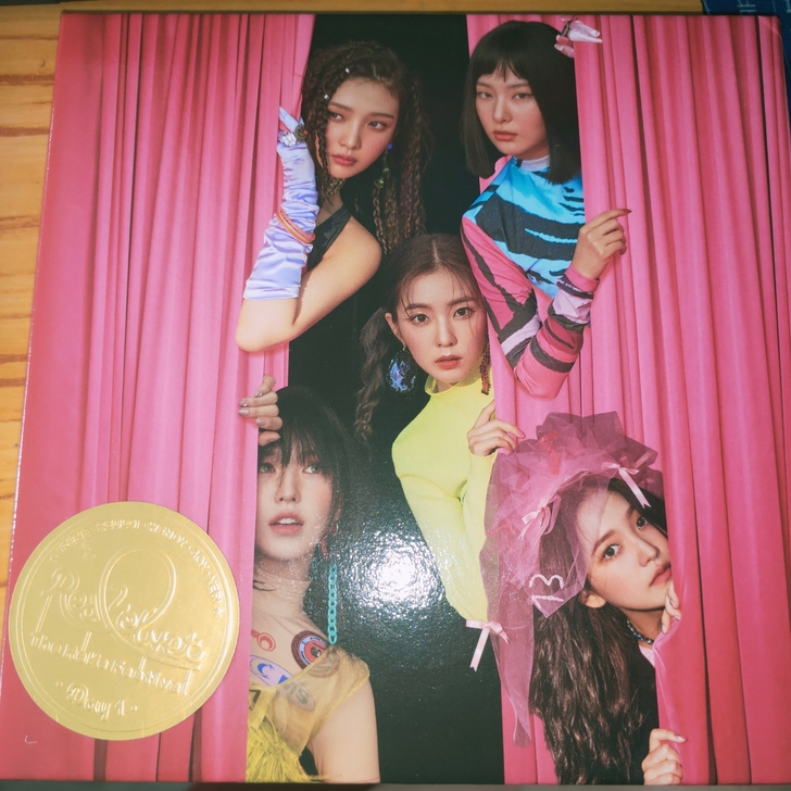 出红贝贝redvelvet day1普全新...