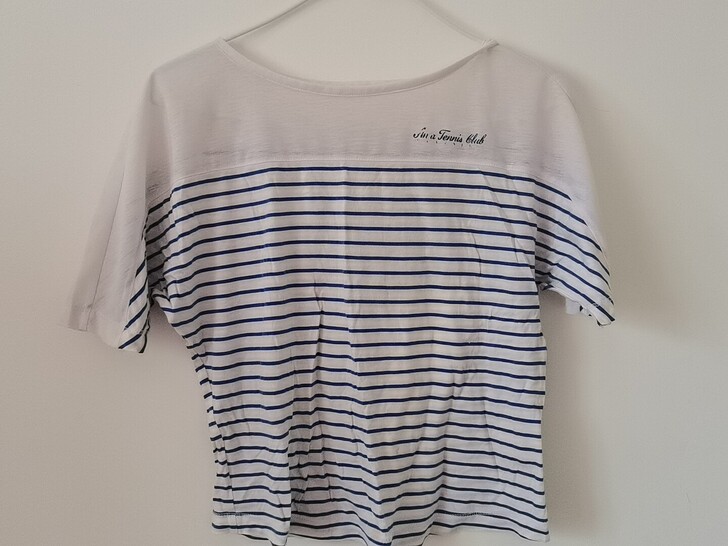 安踏网球上衣  质量巨好 很软