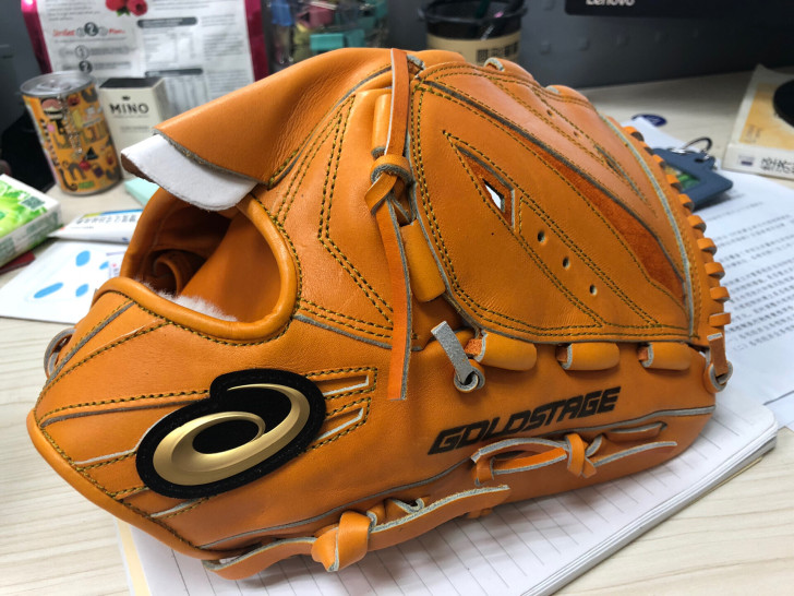 Asics goldstage 硬式棒球手...