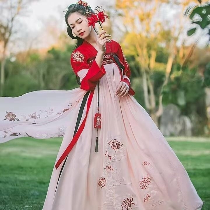 汉服仙女中国风超仙气樱花古装飘逸古风改良元...