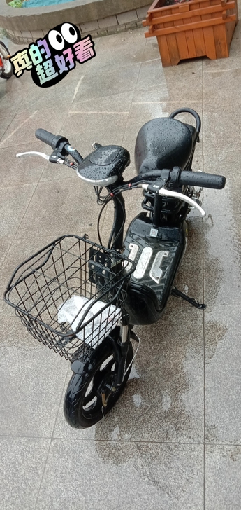 简易电动车,一切完好,刹车好,省电受骑,前...