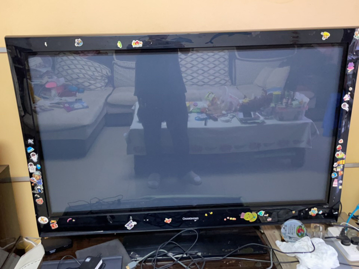 机器上是娃娃贴纸，机器完好，没拆修，等离子...