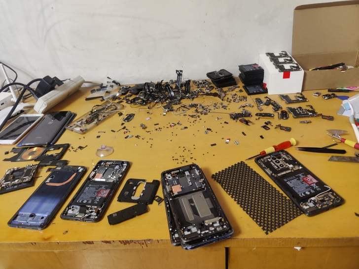 一加7pro原装拆机主板,前后摄像头,后盖...